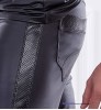 Herrenhose mit Netzlederdetails